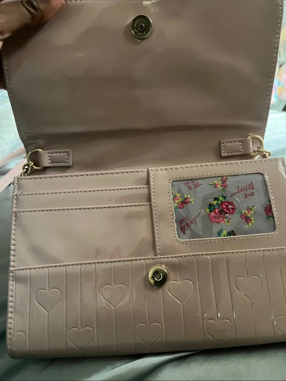 Betsy Johnson blush patents leather bow crossbody - Picture 2 of 2